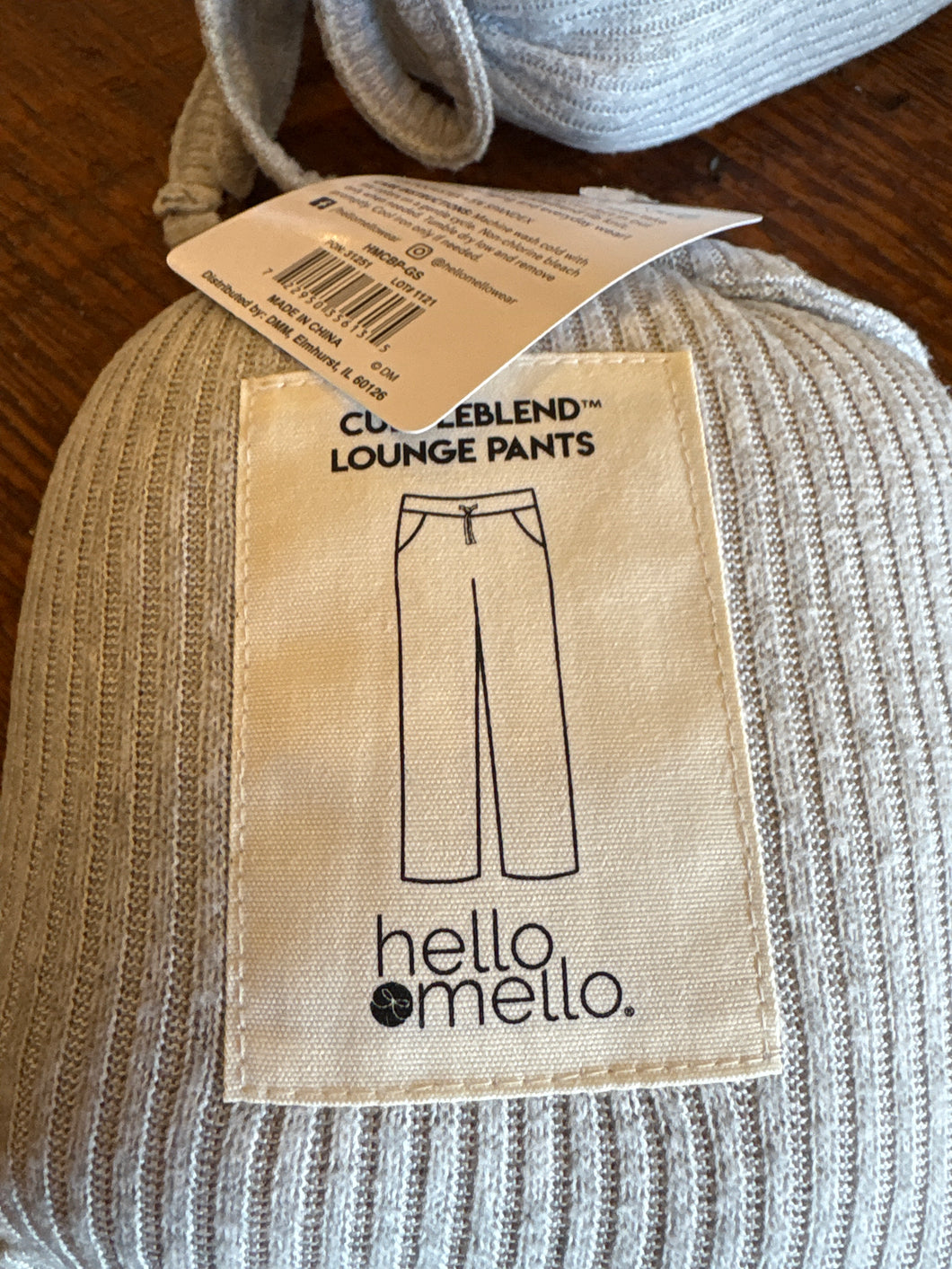 Dm, hello mello lounge pants
