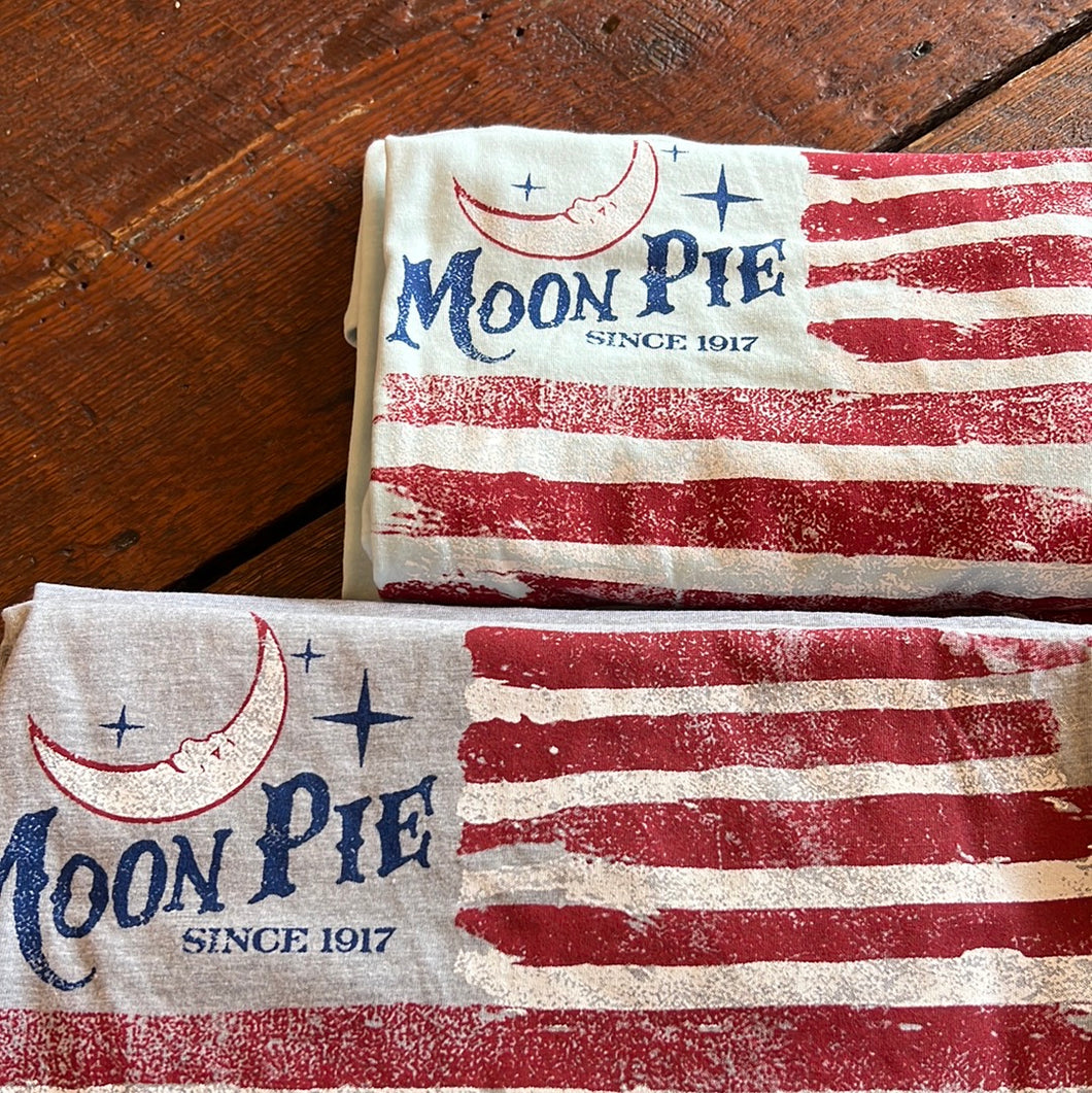 DM, moonpie tee American flag